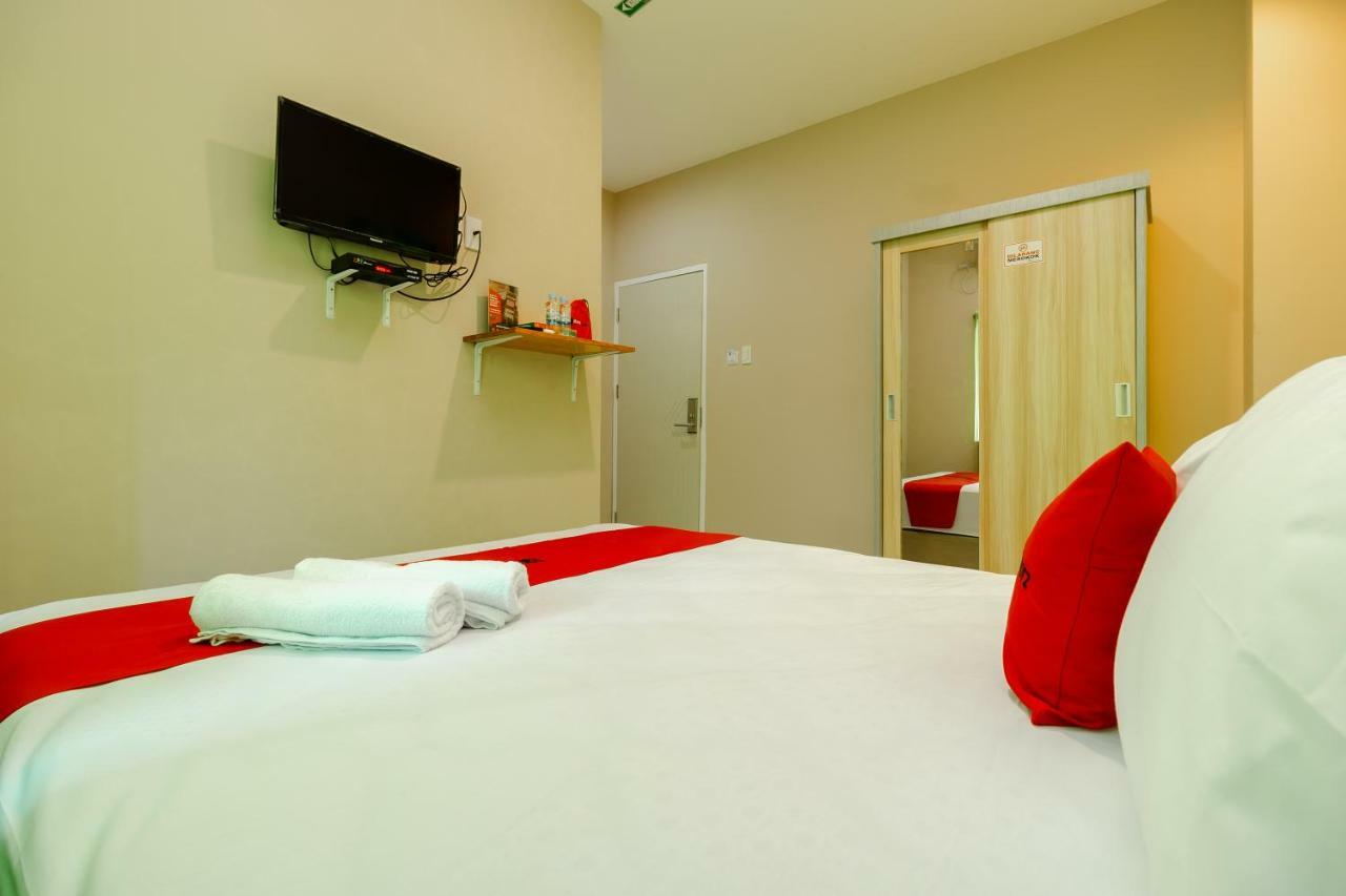 Hotel RedDoorz Syariah @ Panglima Polem Aceh Banda Aceh Zewnętrze zdjęcie