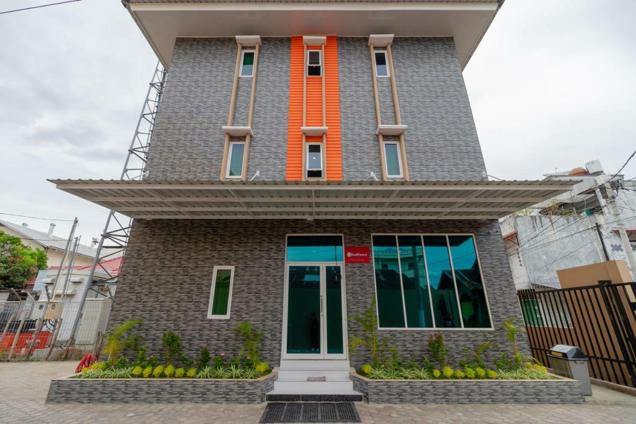 Hotel RedDoorz Syariah @ Panglima Polem Aceh Banda Aceh Zewnętrze zdjęcie